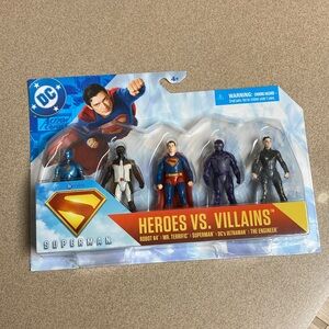 DC Heroes vs. Villains Figure Collection